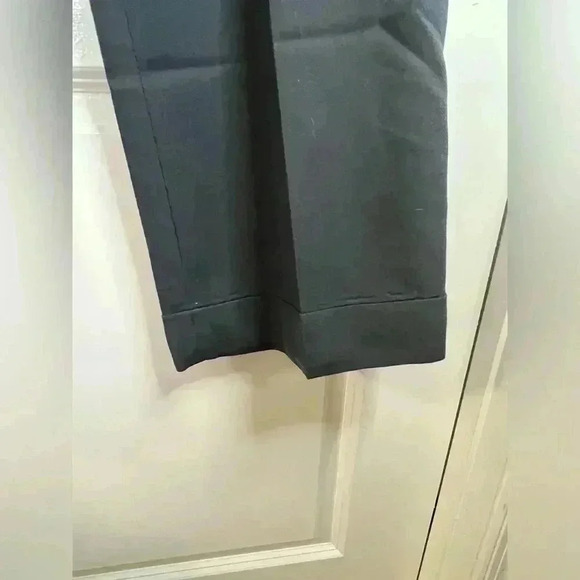 J. Crew Women’s Dark Gray Favorite Fit 100% Wool Dress Pants - Size 12 - Picture 2 of 8